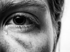 Por que nunca devemos usar o trauma infantil para justificar a violência masculina